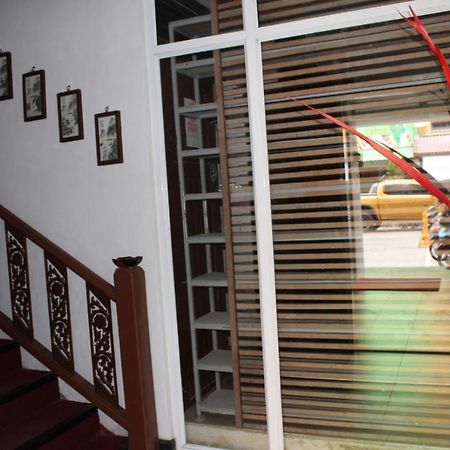 Islanda Hotel Patong Esterno foto